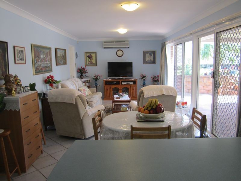 95 Gorokan Drive, Lake Haven NSW 2263