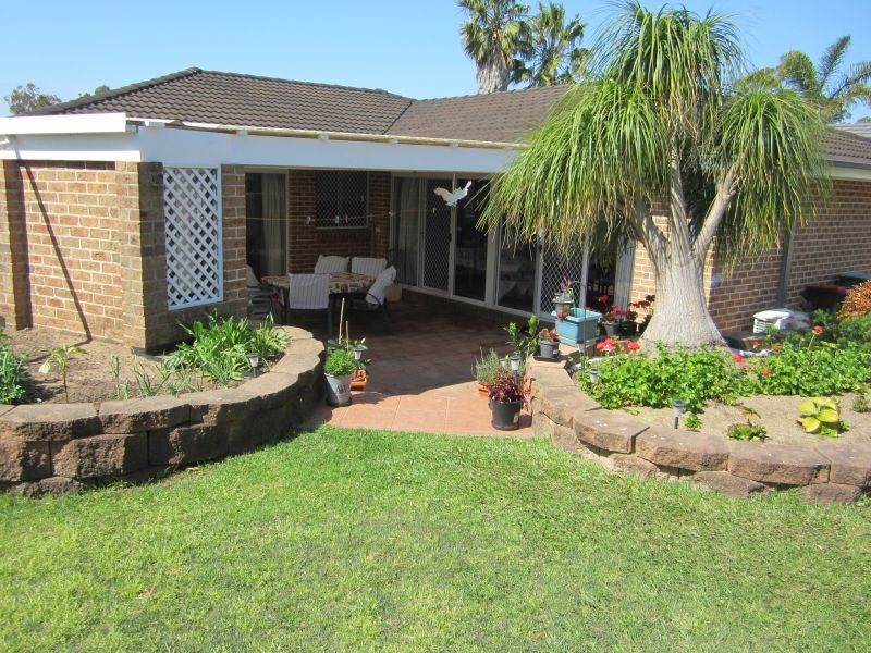 95 Gorokan Drive, Lake Haven NSW 2263
