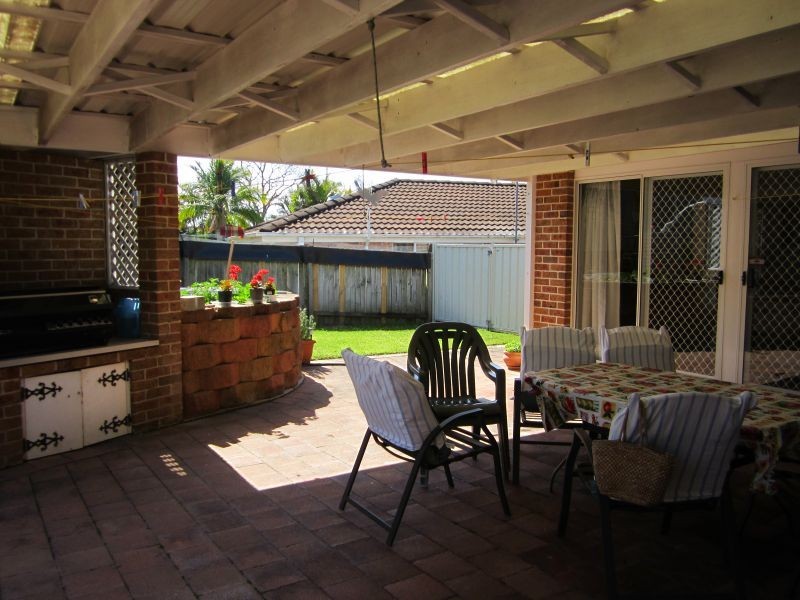 95 Gorokan Drive, Lake Haven NSW 2263