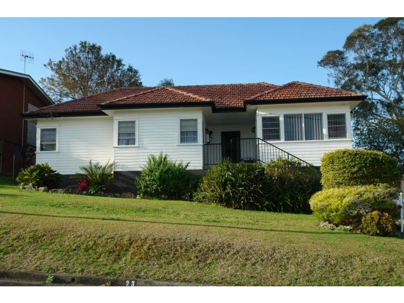 23 Arthur Drive, Wyong NSW 2259