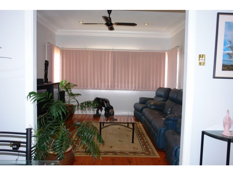 23 Arthur Drive, Wyong NSW 2259