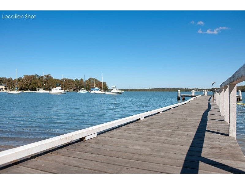 3 Vales Road, Mannering Park NSW 2259