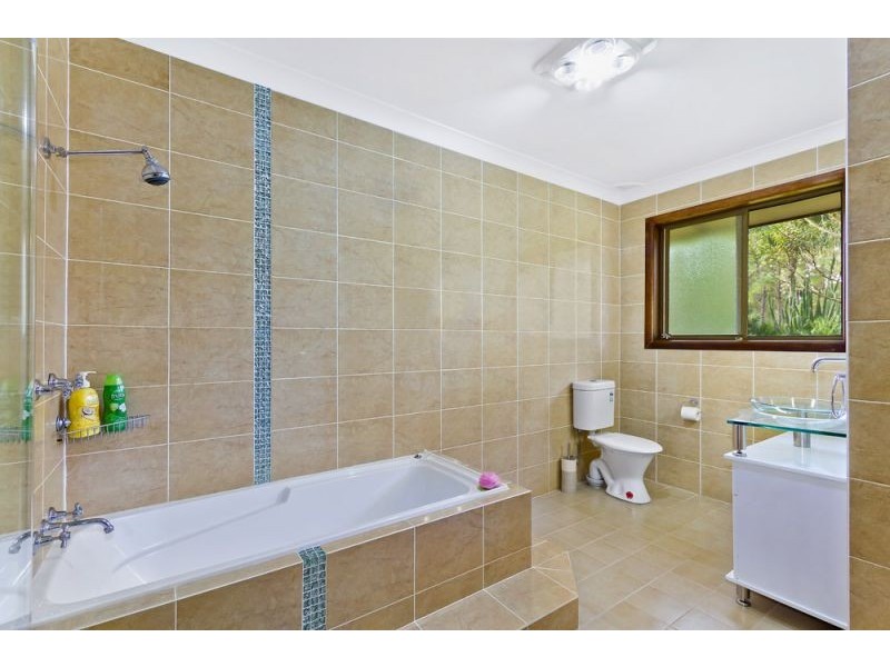 49 Treelands Drive, Jilliby NSW 2259