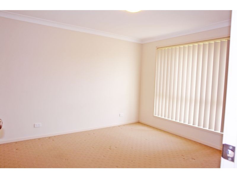 33 Highberry Street, Woongarrah NSW 2259