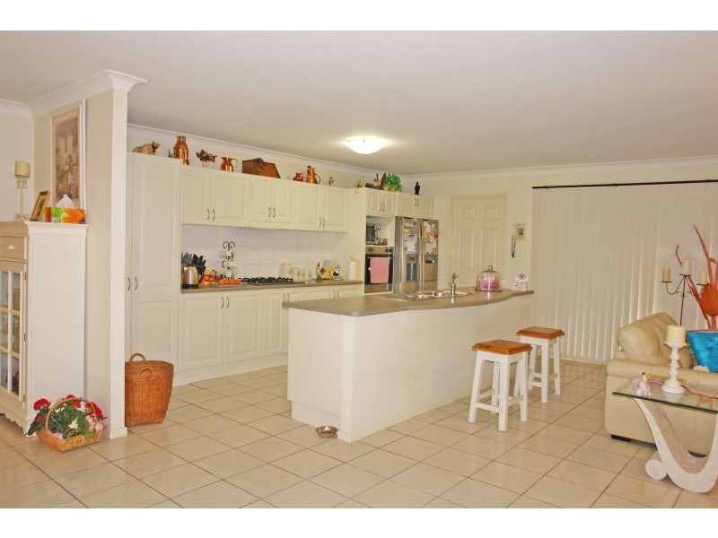 26 Settlement Drive, Wadalba NSW 2259