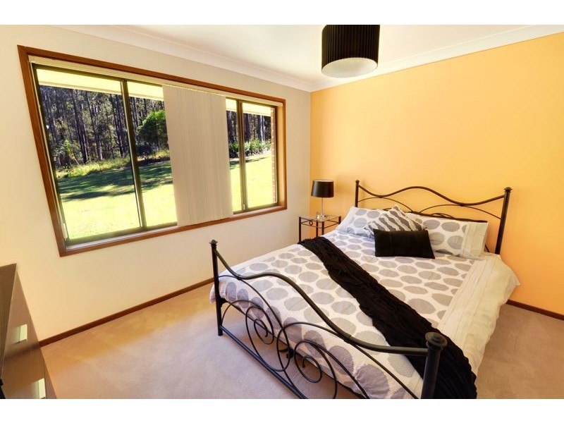 39 Parkridge Drive, Jilliby NSW 2259