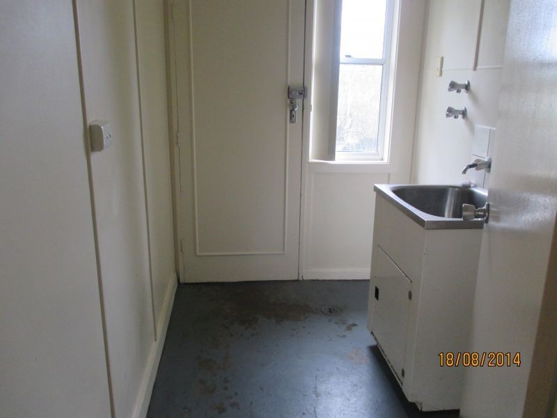 24 Cutler Drive, Wyong NSW 2259