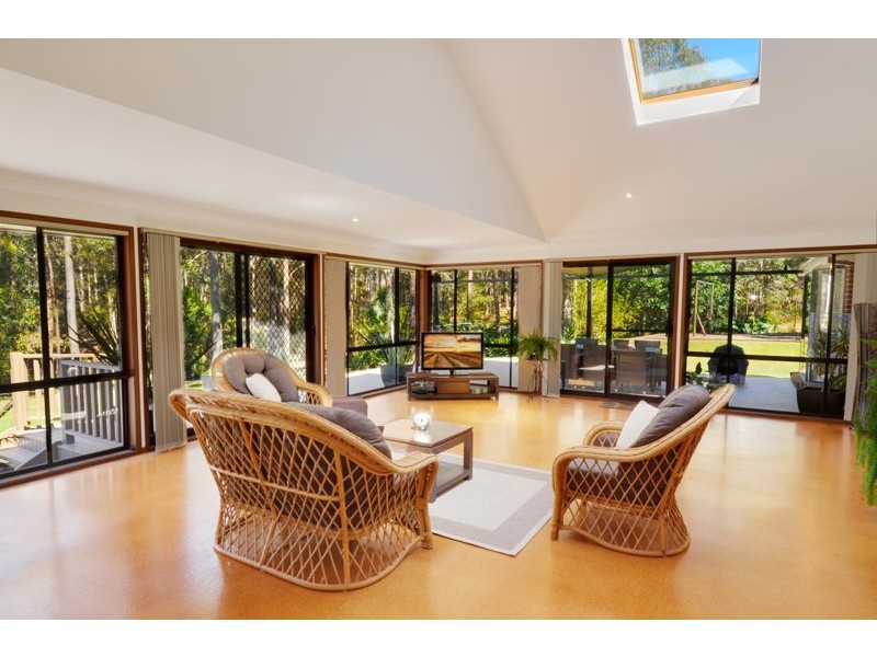 39 Parkridge Drive, Jilliby NSW 2259