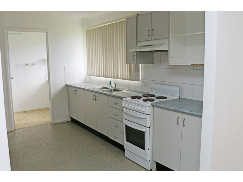 5 Gloucester Ave, Watanobbi NSW 2259