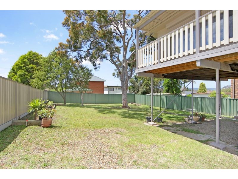 65 Arlington Street, Gorokan NSW 2263