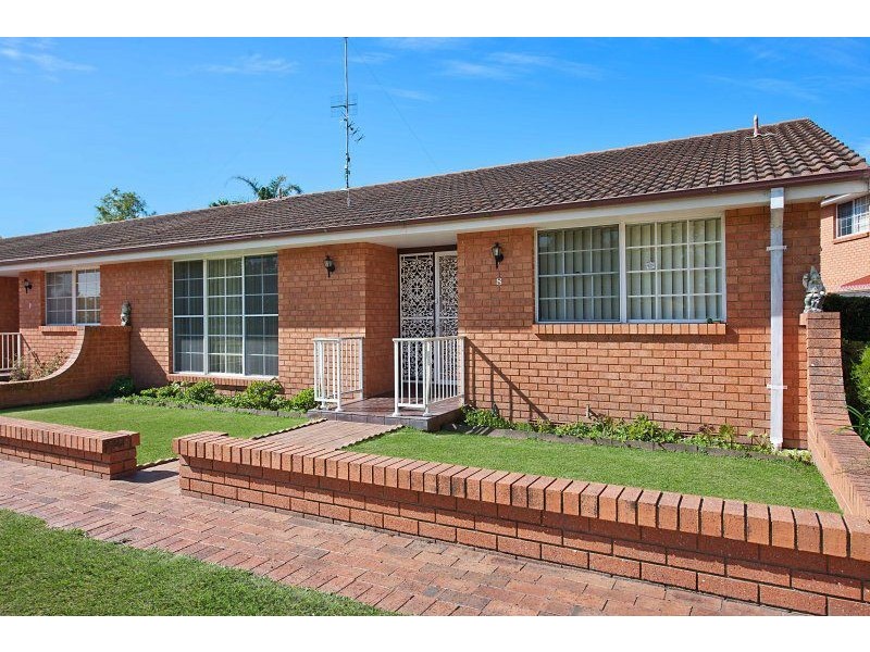 8/1 Suncrest Parade, Gorokan NSW 2263