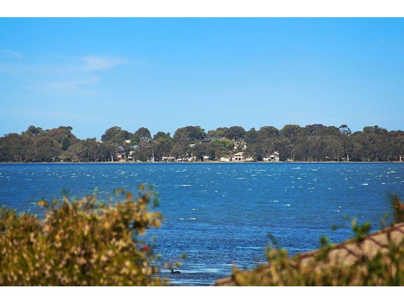 8/1 Suncrest Parade, Gorokan NSW 2263