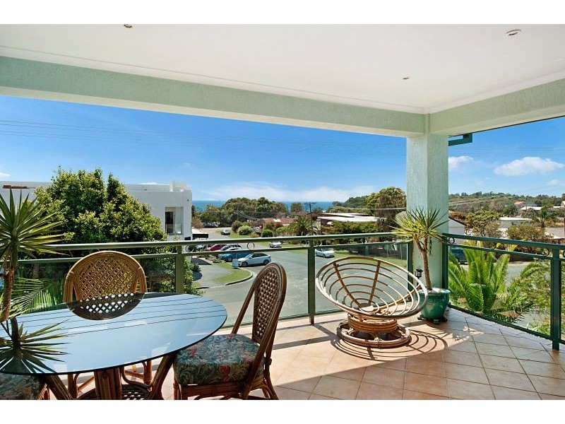 33 Soldiers Point Drive, Norah Head NSW 2263