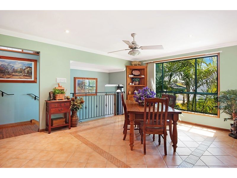 33 Soldiers Point Drive, Norah Head NSW 2263
