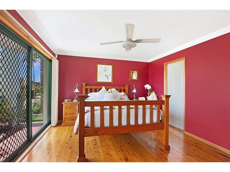 33 Soldiers Point Drive, Norah Head NSW 2263