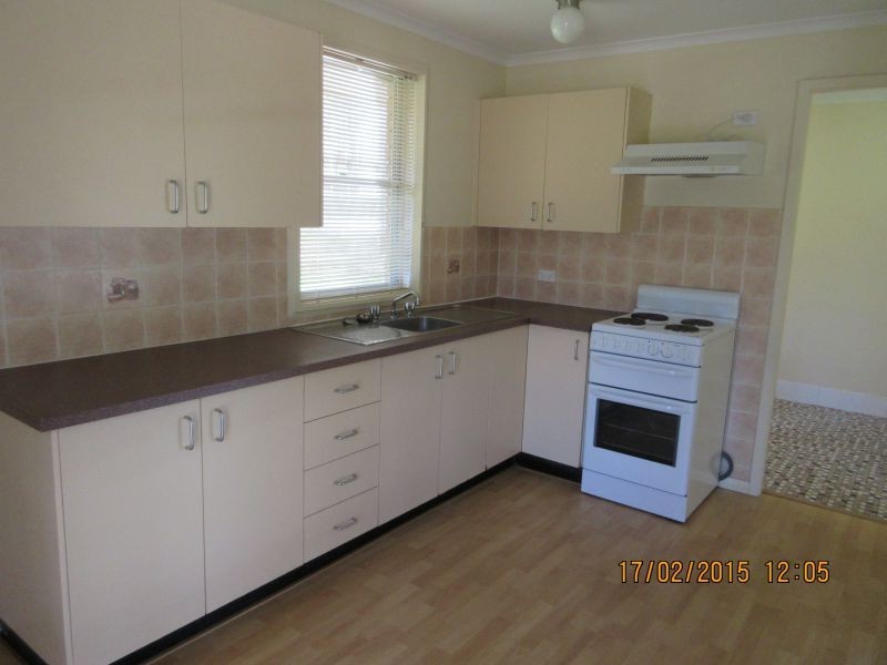 8 Somers Drive, Watanobbi NSW 2259