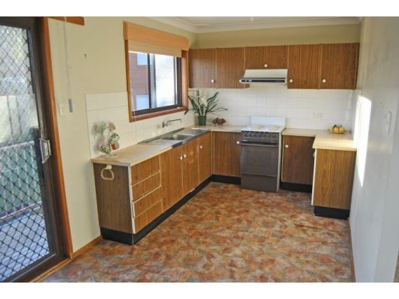 58 Georgina, Gorokan NSW 2263