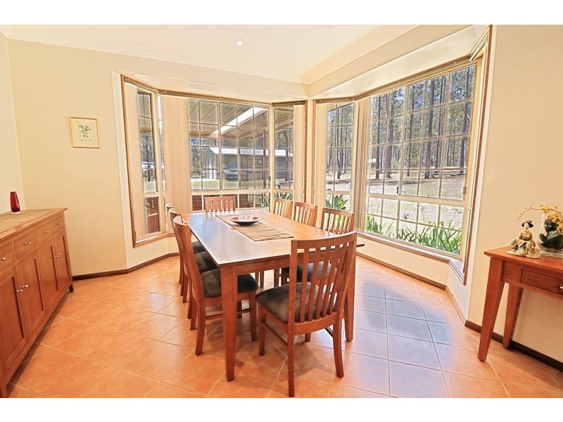 1 Pedaman Close, Jilliby NSW 2259