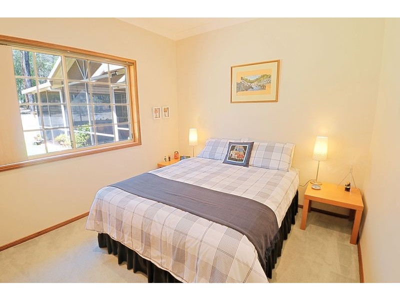 1 Pedaman Close, Jilliby NSW 2259