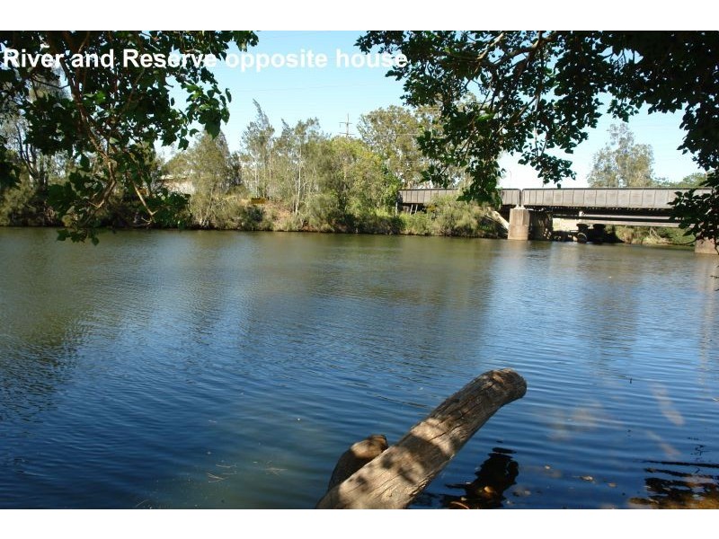 6 Panonia Road, Wyong NSW 2259