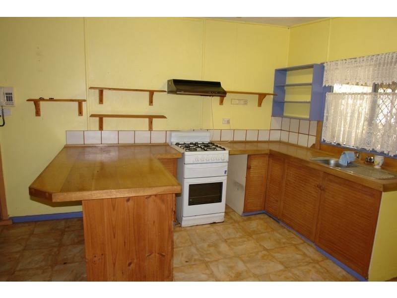 6 Panonia Road, Wyong NSW 2259