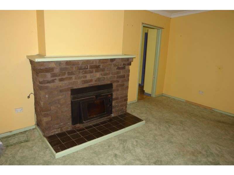 6 Panonia Road, Wyong NSW 2259