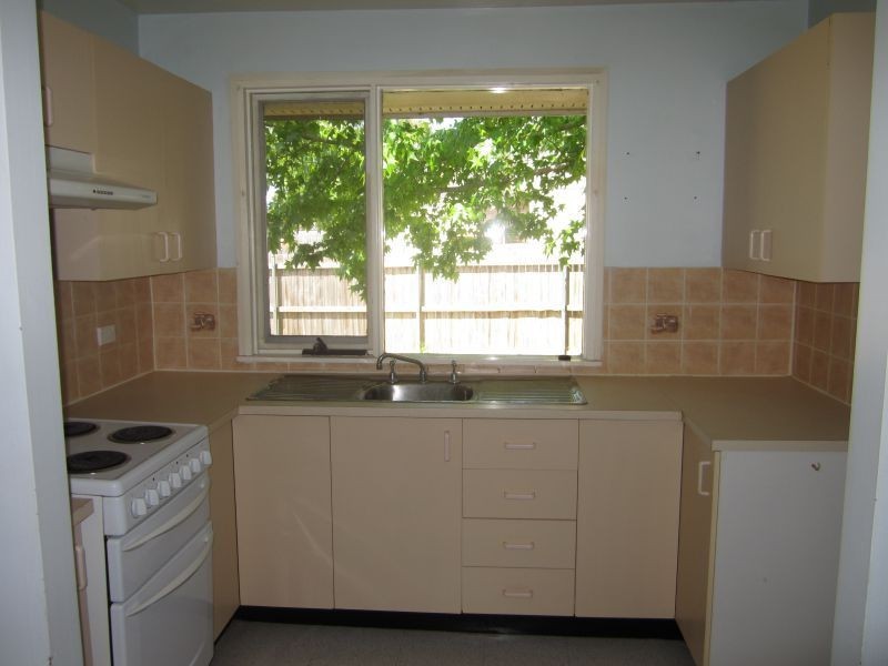 33 Gorokan Drive, Lake Haven NSW 2263