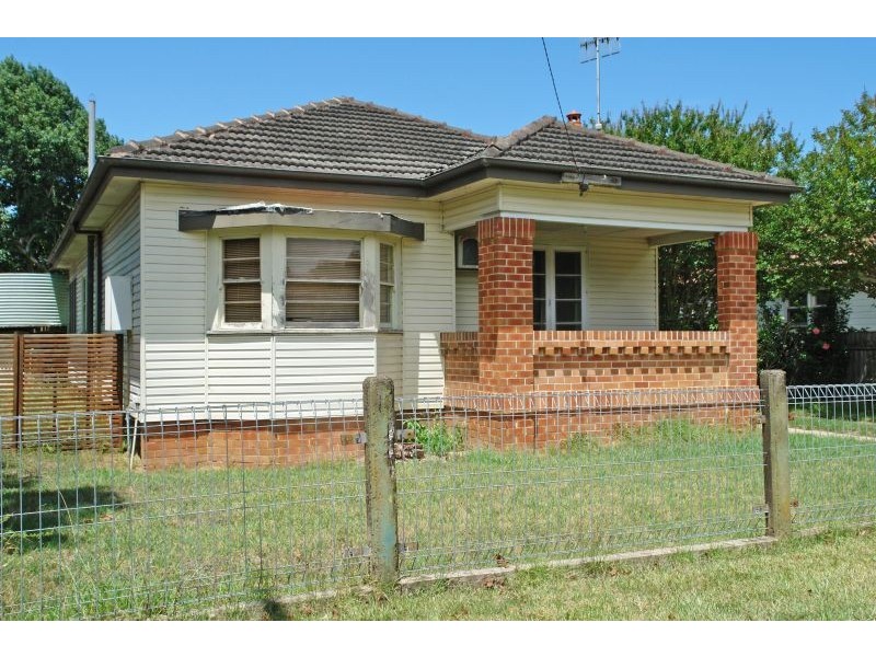 11 Marathon Street, Wyong NSW 2259