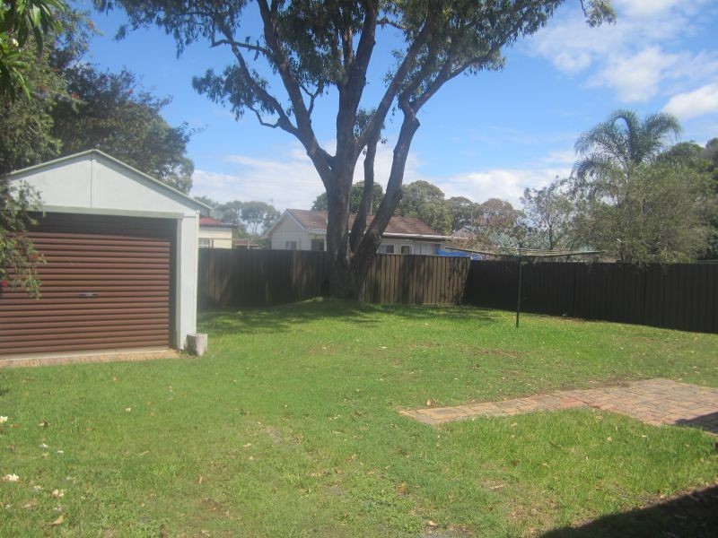 31 Crossingham St, Canton Beach NSW 2263