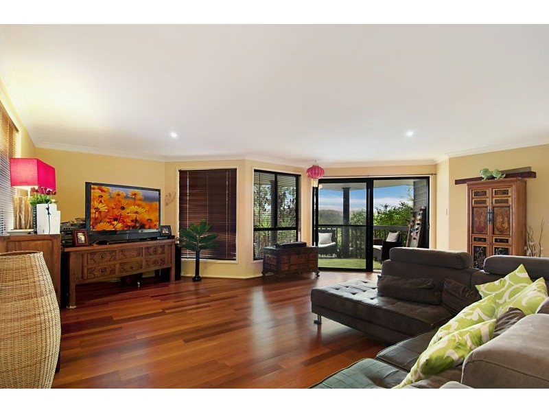 15 Crestview Place, Lisarow NSW 2250