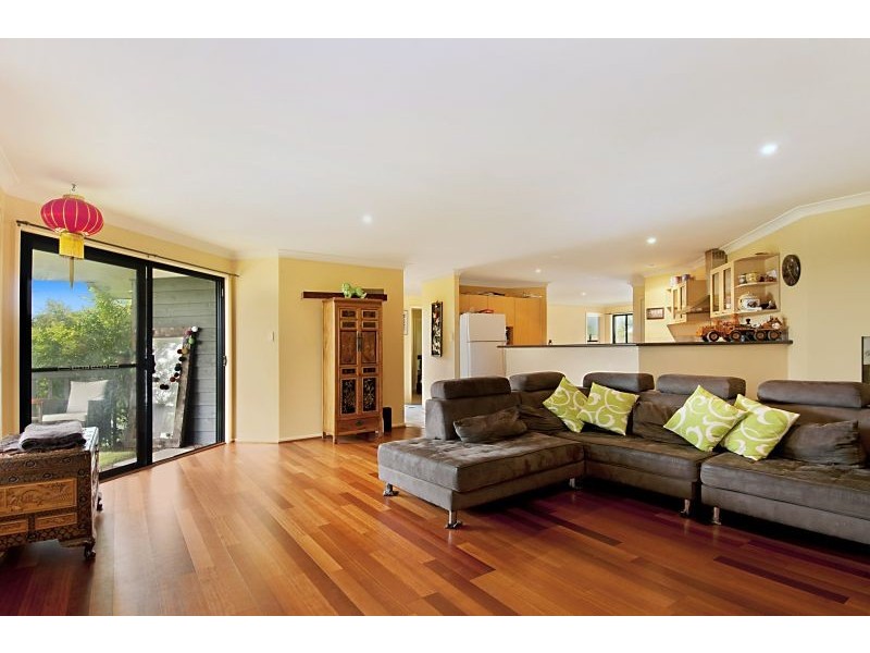 15 Crestview Place, Lisarow NSW 2250