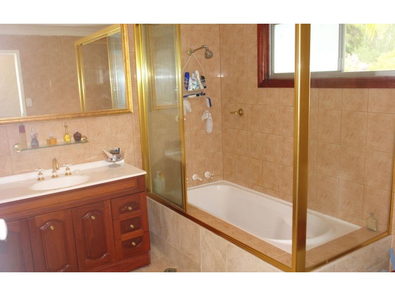 17 South Tacoma Road, Tacoma South NSW 2259