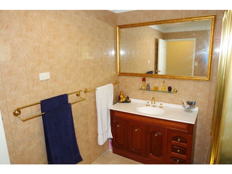 17 South Tacoma Road, Tacoma South NSW 2259