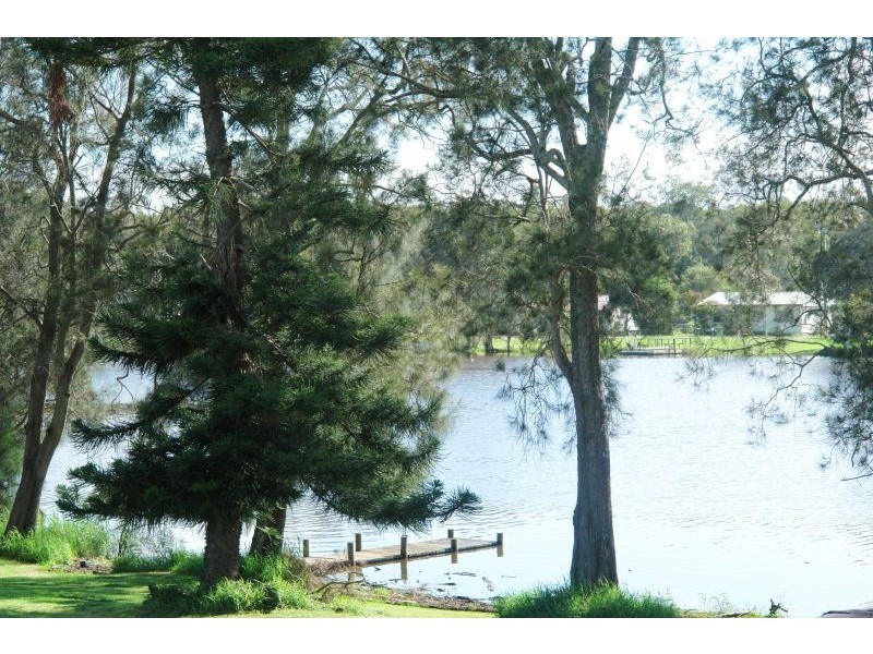 17 South Tacoma Road, Tacoma South NSW 2259