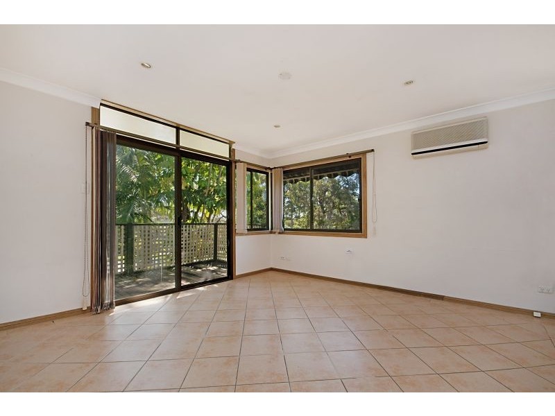 12 Jetty Avenue, Charmhaven NSW 2263