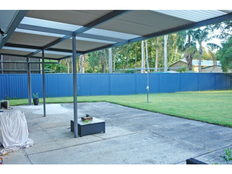 15 St Leonards Street, Rocky Point NSW 2259