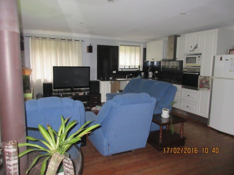 15 St Leonards Street, Rocky Point NSW 2259