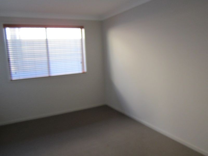 1 Ellalong Road, Woongarrah NSW 2259