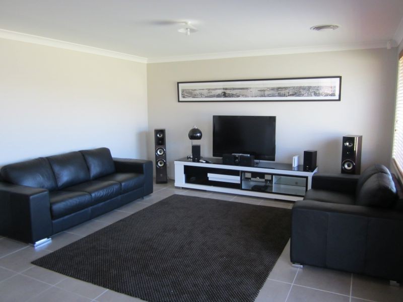 1 Ellalong Road, Woongarrah NSW 2259