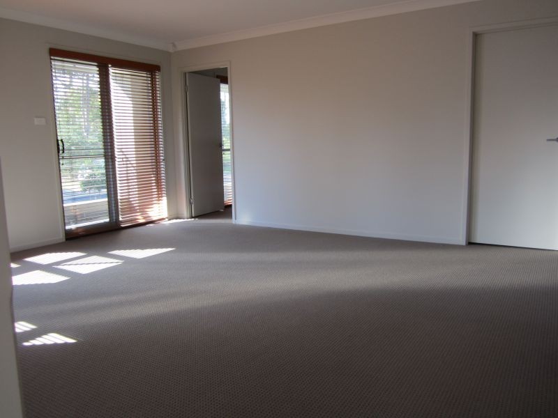 1 Ellalong Road, Woongarrah NSW 2259