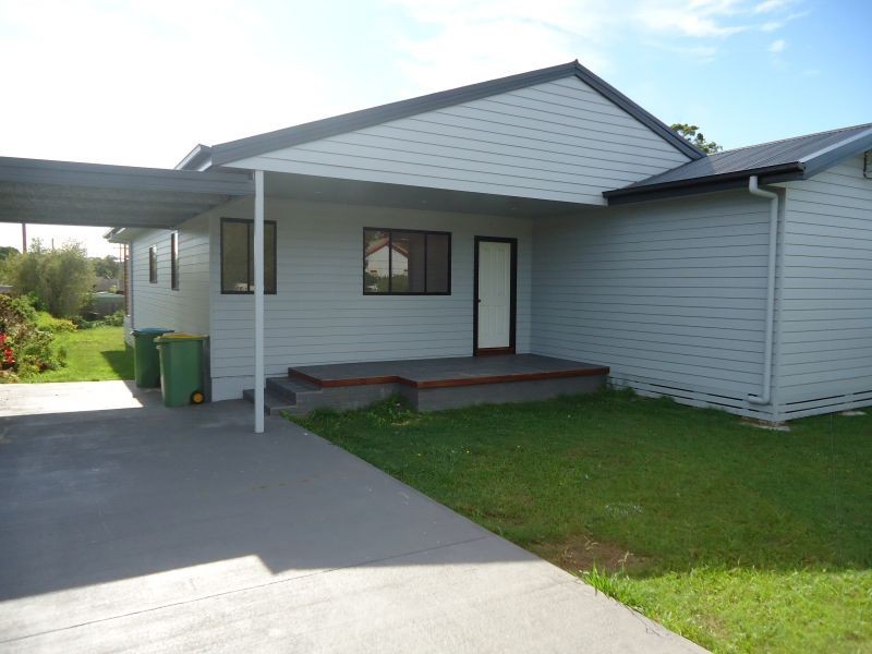 4 Hammond Road, Toukley NSW 2263