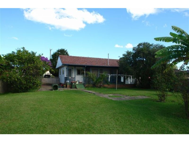 10 Boyce Avenue, Wyong NSW 2259