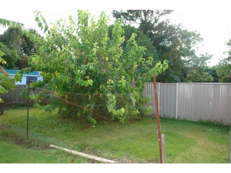 10 Boyce Avenue, Wyong NSW 2259