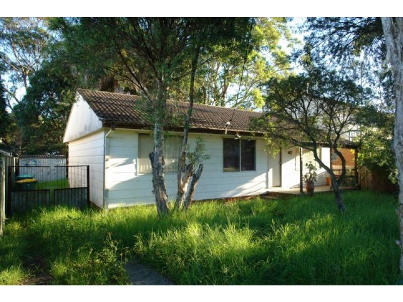 26 Black Swan Street, Berkeley Vale NSW 2261