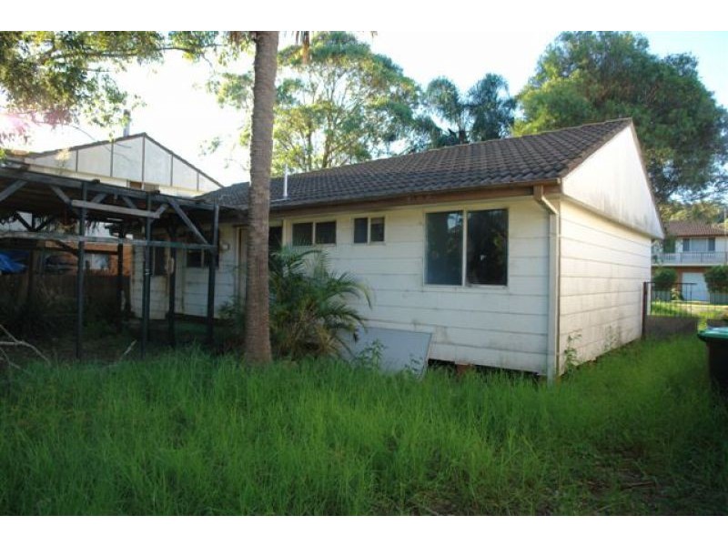 26 Black Swan Street, Berkeley Vale NSW 2261