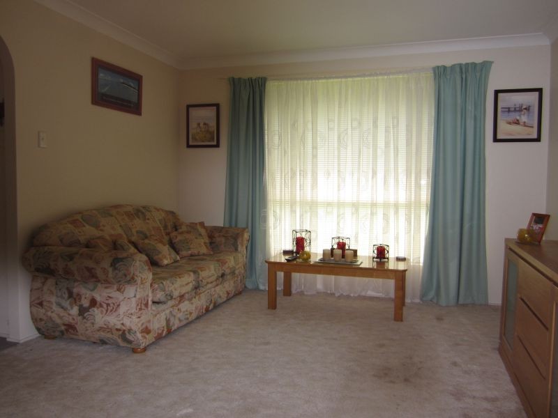 2/11 Baden Close, Kanwal NSW 2259