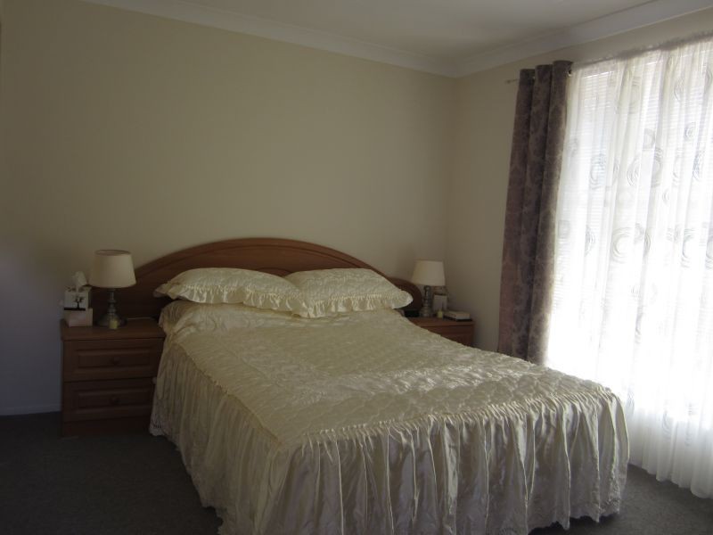 2/11 Baden Close, Kanwal NSW 2259