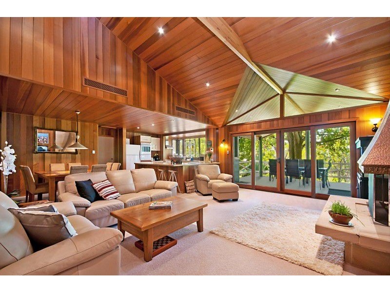 220 Greta Road, Kulnura NSW 2250