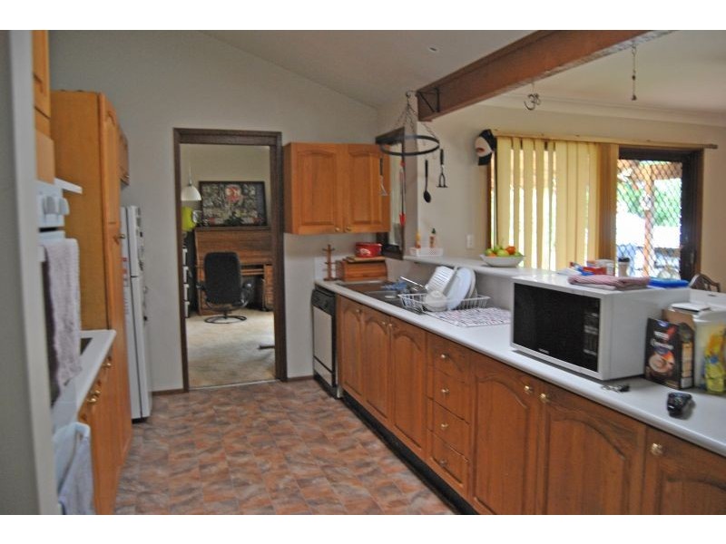 90 Bruce Crescent, Wallarah NSW 2259