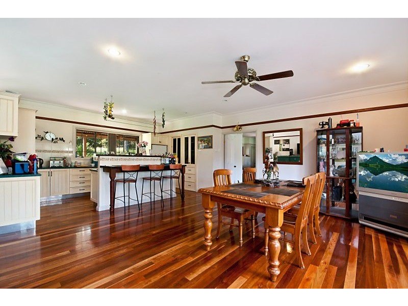40 Smiths Road, Jilliby NSW 2259